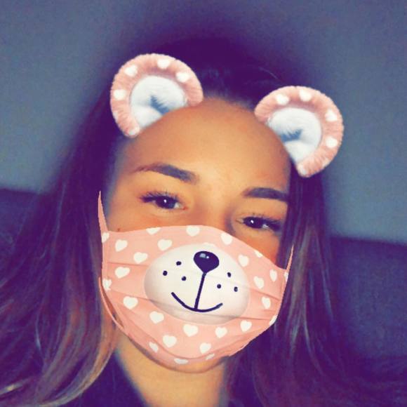 Meet your Posher, Isabelle - Picture 1 of 1